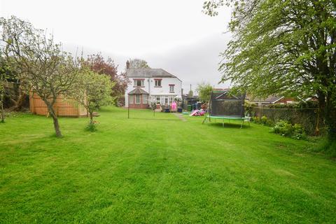 4 bedroom detached house for sale, Claxheugh House, South Hylton