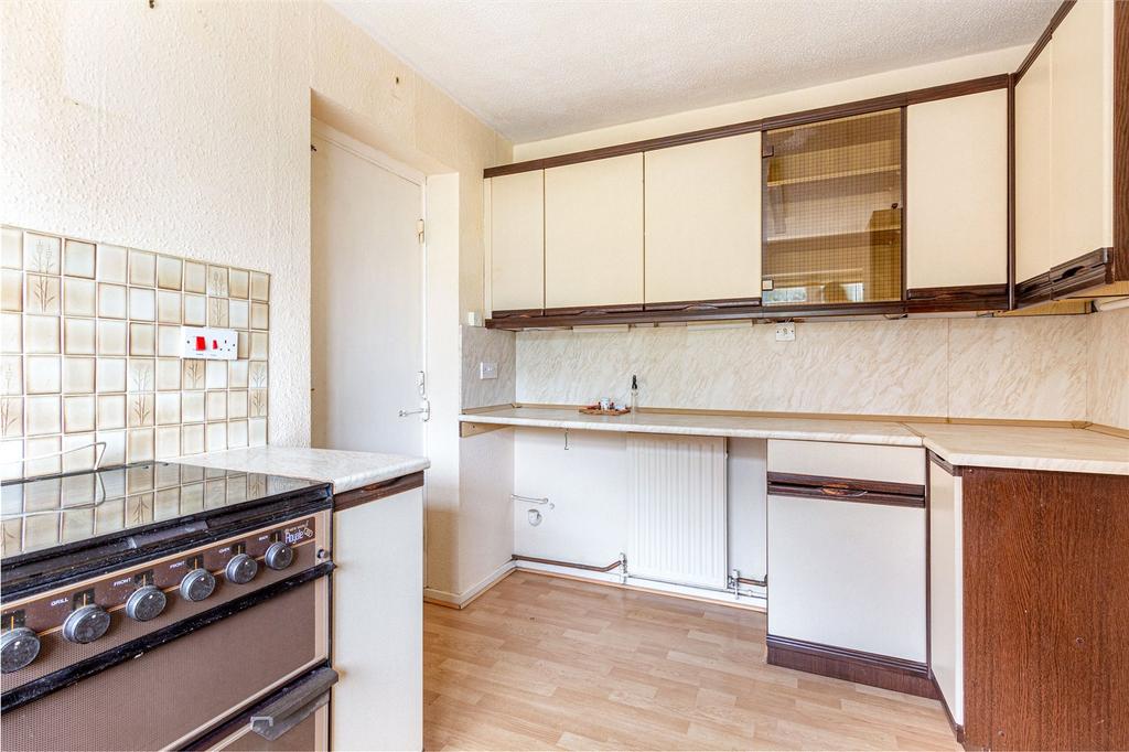 Yvonne Road, Crabbs Cross, Redditch, Worcestershire, B97 4 bed detached