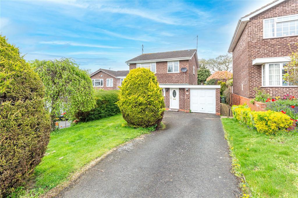 Yvonne Road, Crabbs Cross, Redditch... 4 bed detached house for sale