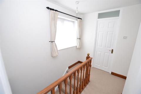 12 Ketleys, Chelmsford, CM2 8YL
