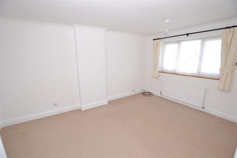 12 Ketleys, Chelmsford, CM2 8YL