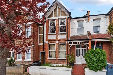 124a Pendle Road, London, SW16 6RY