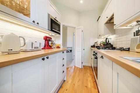 124a Pendle Road, London, SW16 6RY
