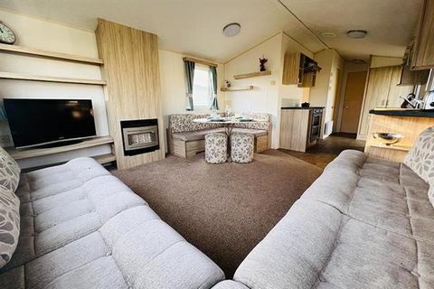 2 bedroom lodge for sale, Tattershall Lakes Country Park Tattershall, Lincolnshire LN4