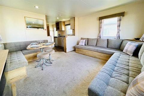 3 bedroom lodge for sale, Tattershall Lakes Country Park Tattershall, Lincolnshire LN4