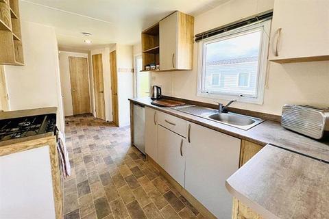 3 bedroom lodge for sale, Tattershall Lakes Country Park Tattershall, Lincolnshire LN4