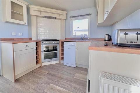 2 bedroom lodge for sale, Tattershall Lakes Country Park Tattershall, Lincolnshire LN4