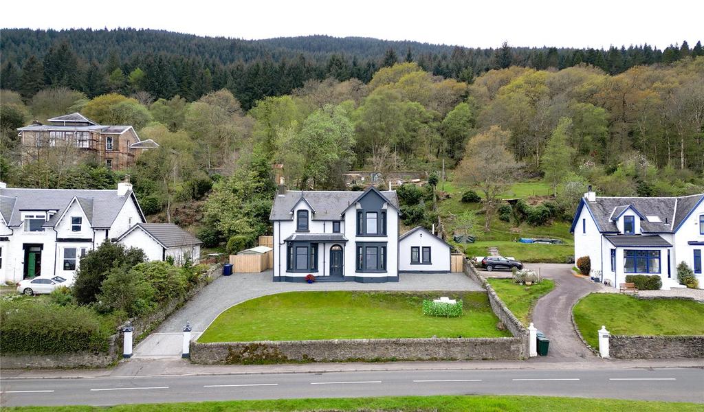 Cummings Cove, Blairmore, Dunoon, Argyll and Bute, PA23 4 bed detached