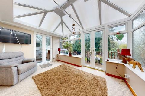 30 Bibury Crescent, Northampton, NN3 6AG