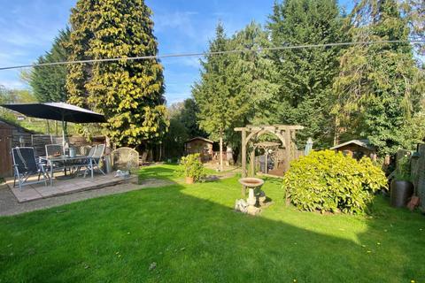 30 Bibury Crescent, Northampton, NN3 6AG