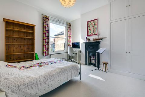 30 Childebert Road, London, SW17 8EX