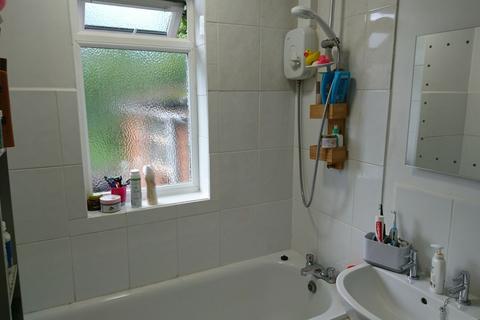 Tintagel Four Elms Road, Edenbridge, TN8 6AB