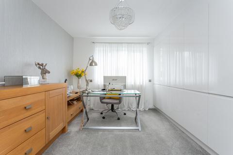 29 Cornwallis Avenue, Folkestone, CT19 5JB
