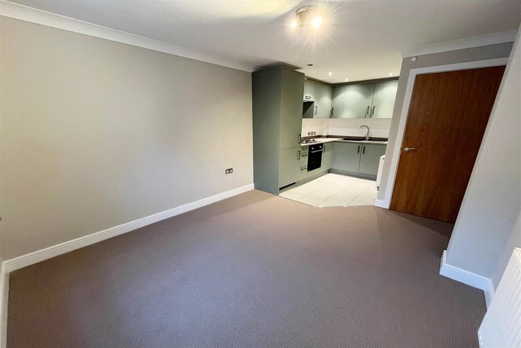 Living Room/Kitchen