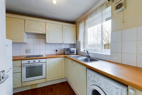 2 bedroom apartment to rent, Burns Drive, Hemel Hempstead, Hertfordshire, HP2 7NP