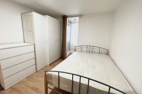 Studio for sale, Mill Lane, London