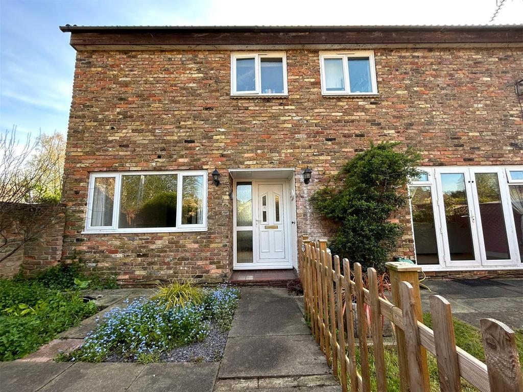 Juniper, Bracknell, Berkshire, RG12 1 bed £1,100 pcm (£254 pw)