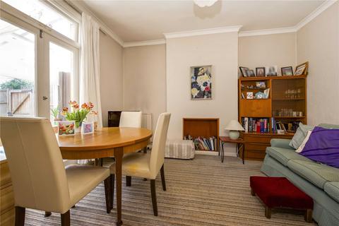 13 Albany Road, New Malden, KT3 3NY