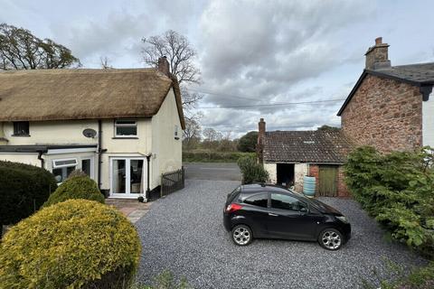 3 bedroom end of terrace house for sale, South Town, Kenton, EX6