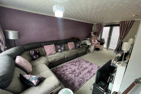 14 Radnor Way, Porth, CF39 9RJ