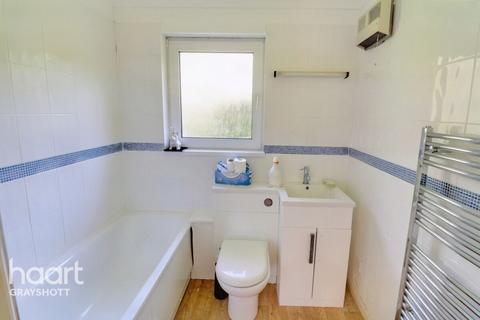 1 bedroom bungalow for sale, Tanners Lane, Haslemere