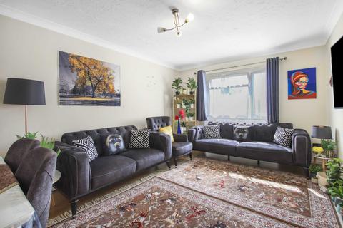 2 bedroom flat for sale, West End Lane, Barnet