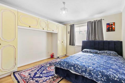 2 bedroom flat for sale, West End Lane, Barnet