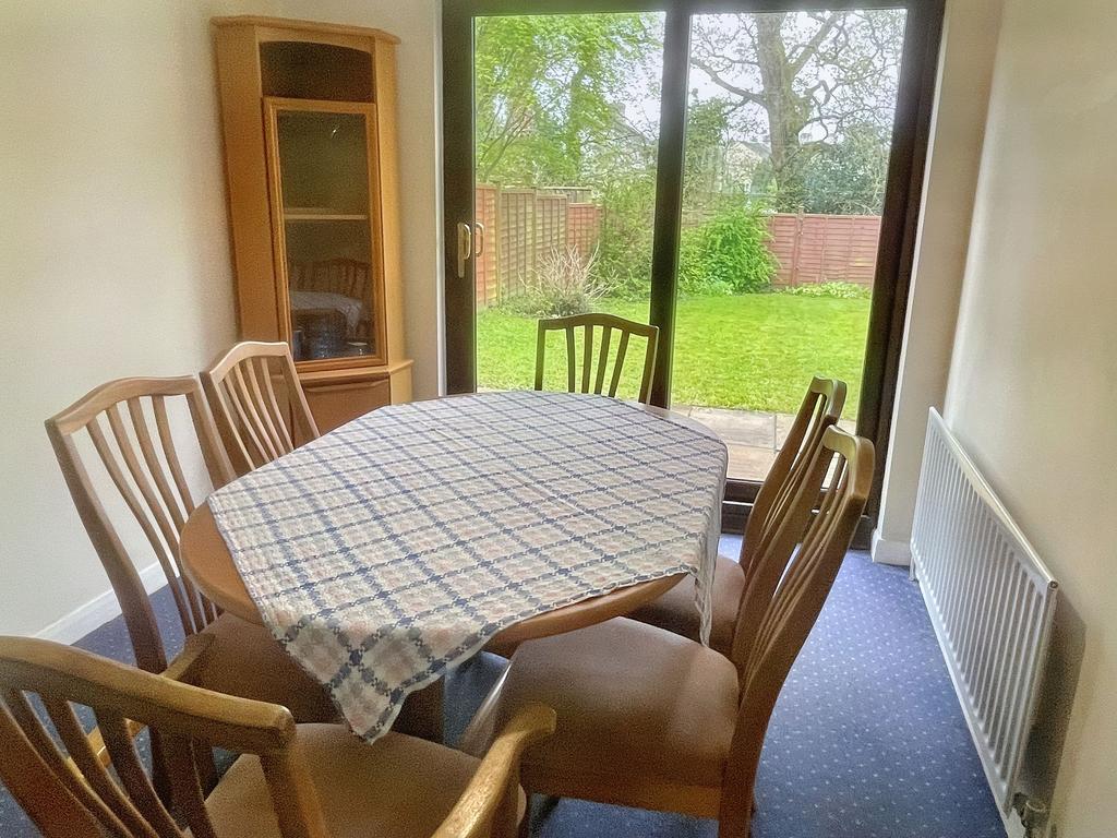 Eagle Close, Kingsteignton, TQ12 3 bed link detached house £315,000