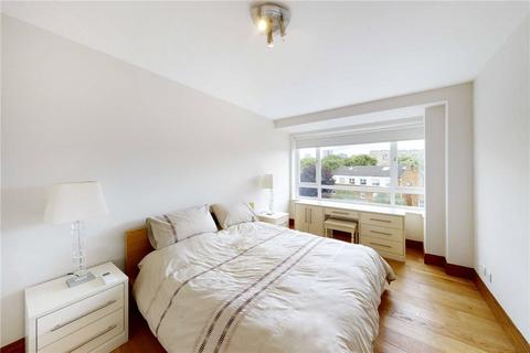 3 bedroom flat to rent, Fairfax Road, London, NW6