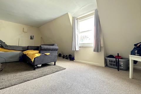 4 Avonvale Place, Batheaston, Bath, BA1 7RF
