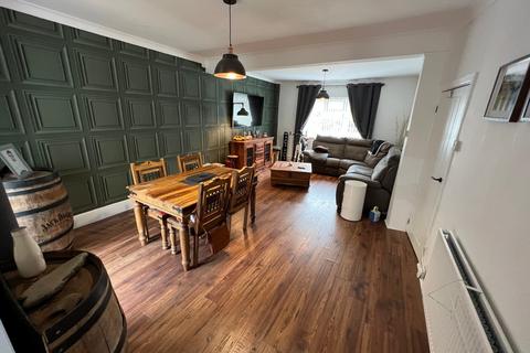 15 Brook Street, Tonypandy, CF40 1RB