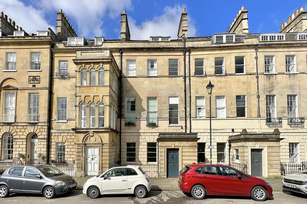 Marlborough Buildings, Bath 2 bed apartment for sale £500,000