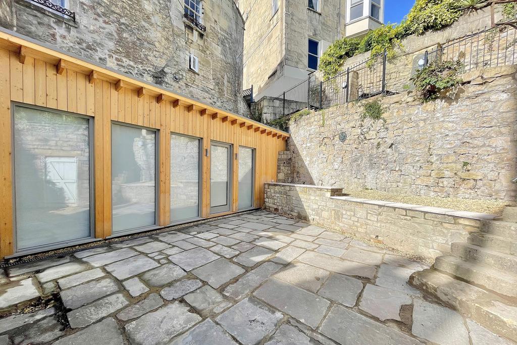 Guinea Lane, Bath 2 bed £625,000