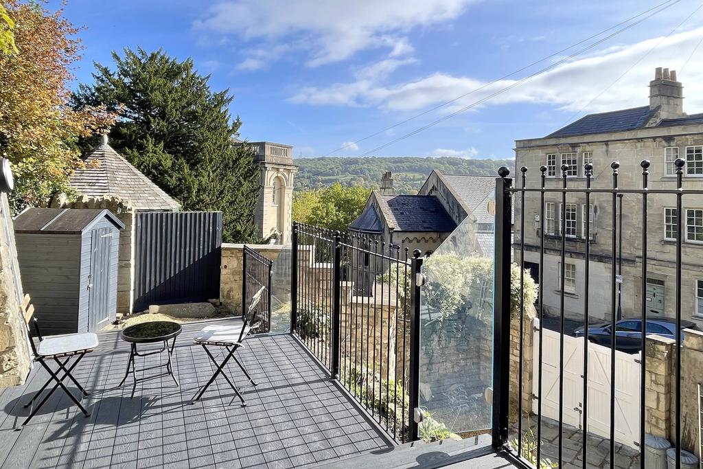 Guinea Lane, Bath 2 bed £625,000