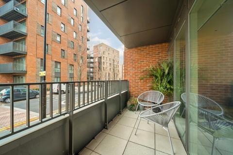 2 bedroom apartment for sale, Blenheim Mansions, Clarendon, N8