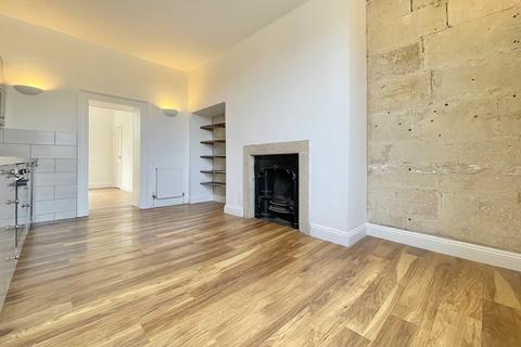 Flat, 30 Bathwick Street, Bath, BA2 6NZ