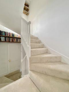 Flat, 30 Bathwick Street, Bath, BA2 6NZ