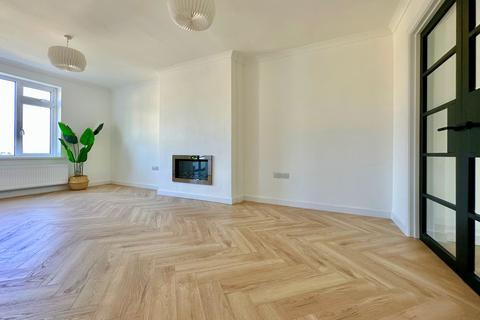 67 Bay Tree Road, Bath, BA1 6NE