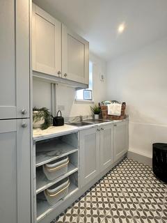 67 Bay Tree Road, Bath, BA1 6NE