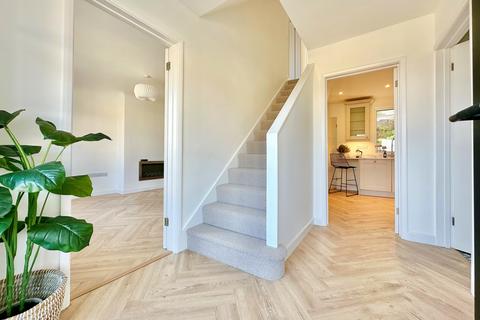 67 Bay Tree Road, Bath, BA1 6NE