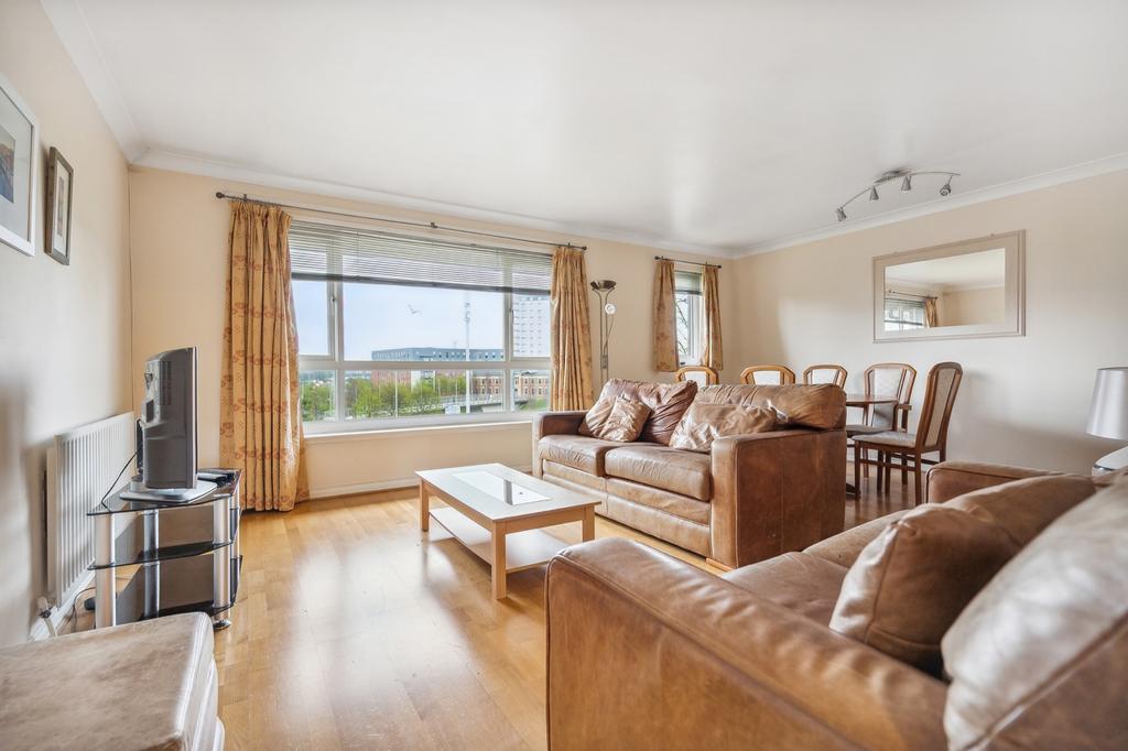 Beith Street, Flat 3/1, Partick... 2 bed apartment £155,000