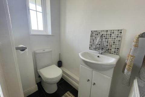 4 bedroom townhouse to rent, Pound Road,  Oldbury, B68
