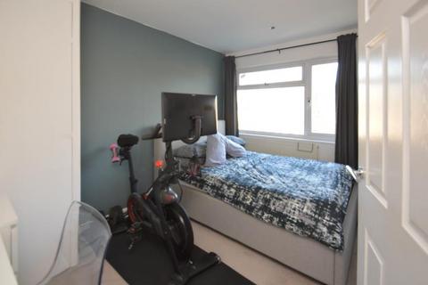 Flat 1, Osborne Court Osborne Road, Windsor, SL4 3EP