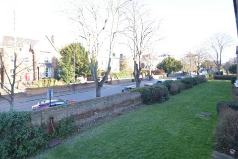 Flat 1, Osborne Court Osborne Road, Windsor, SL4 3EP