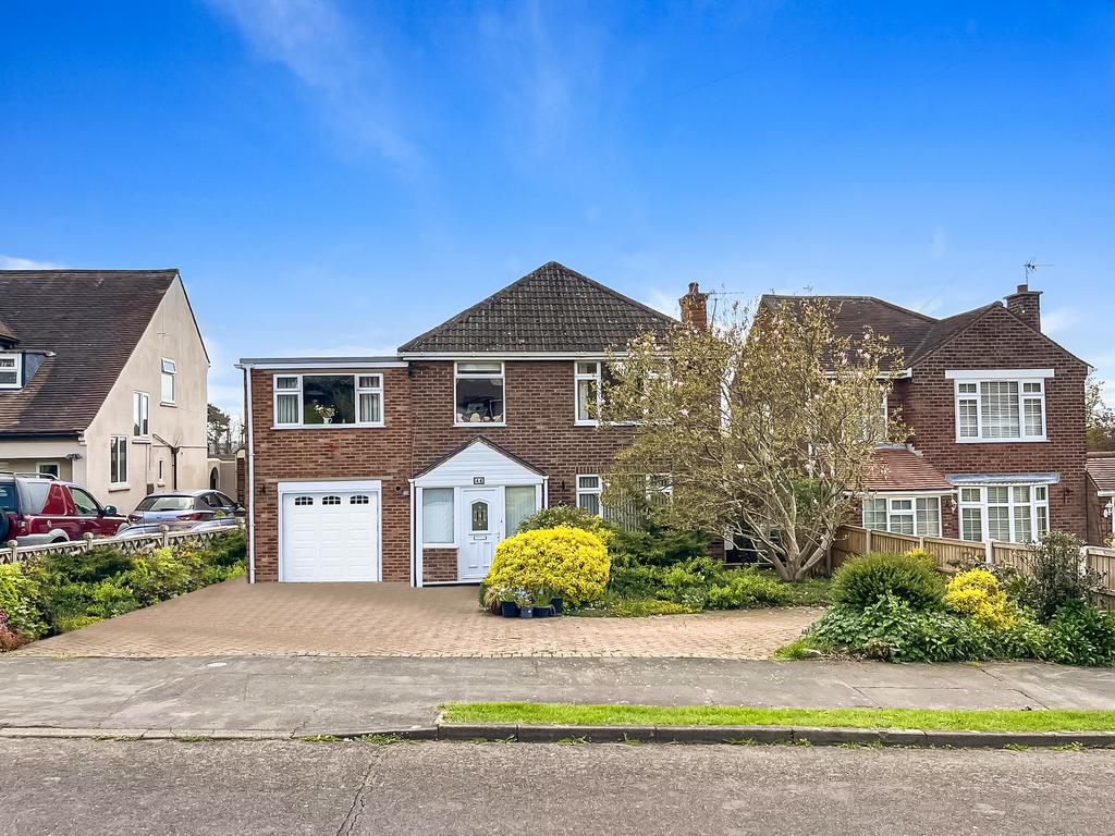 Cliffe Road Grantham NG31 4 bed detached house £365,000
