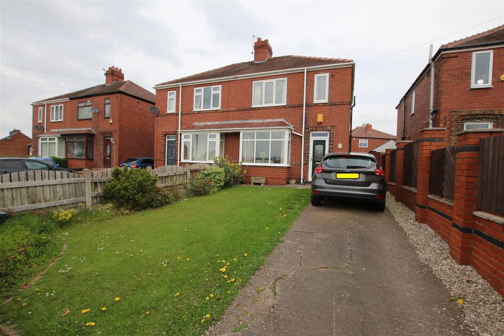 Rotherham Road, Barnsley 3 bed semidetached house £149,950