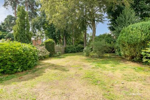 12 Oriental Road, Ascot, SL5 7AY
