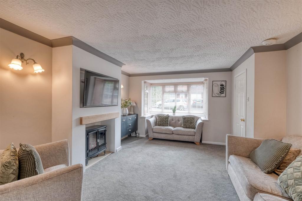 Lineholt Close, Oakenshaw South, Redditch B98 7YT 4 bed detached house