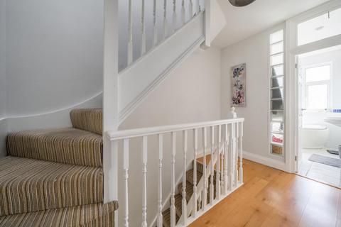 26 Derrick Road, Beckenham, BR3 3QQ
