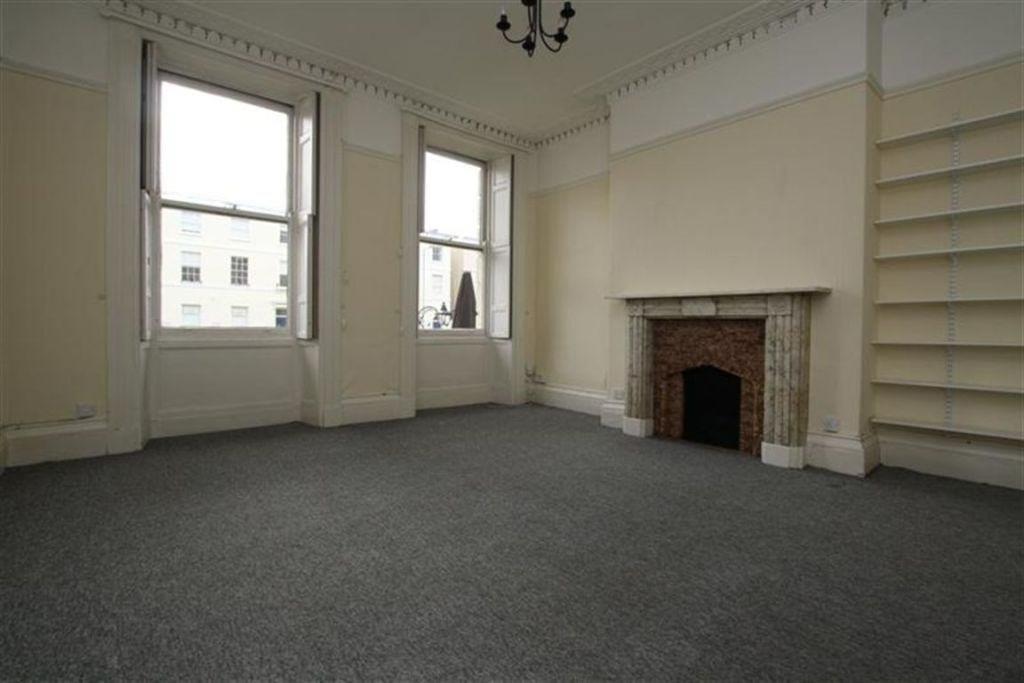 Flat 1, 8 Cambray Place, Cheltenham, Gloucestershire, GL50 1JS 1 bed